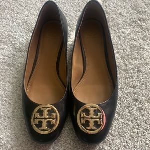 New Tory Burch Black small heels